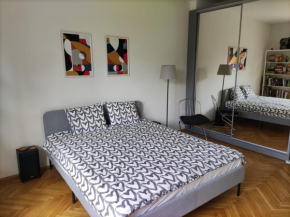 Park view, close to river, AC, Bauhaus vibe, 2 balconies Budapest